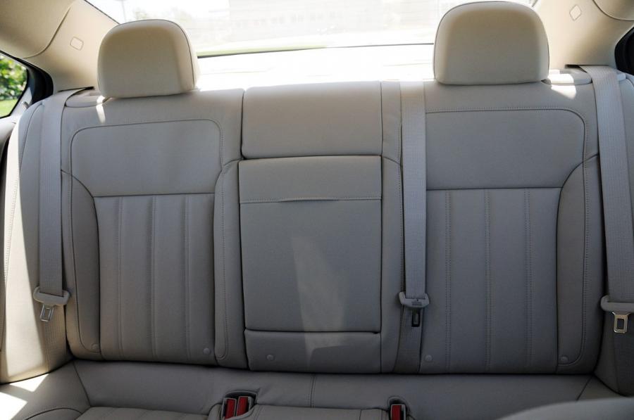  Buick Regal 2011 года  (фото 17 из 77)